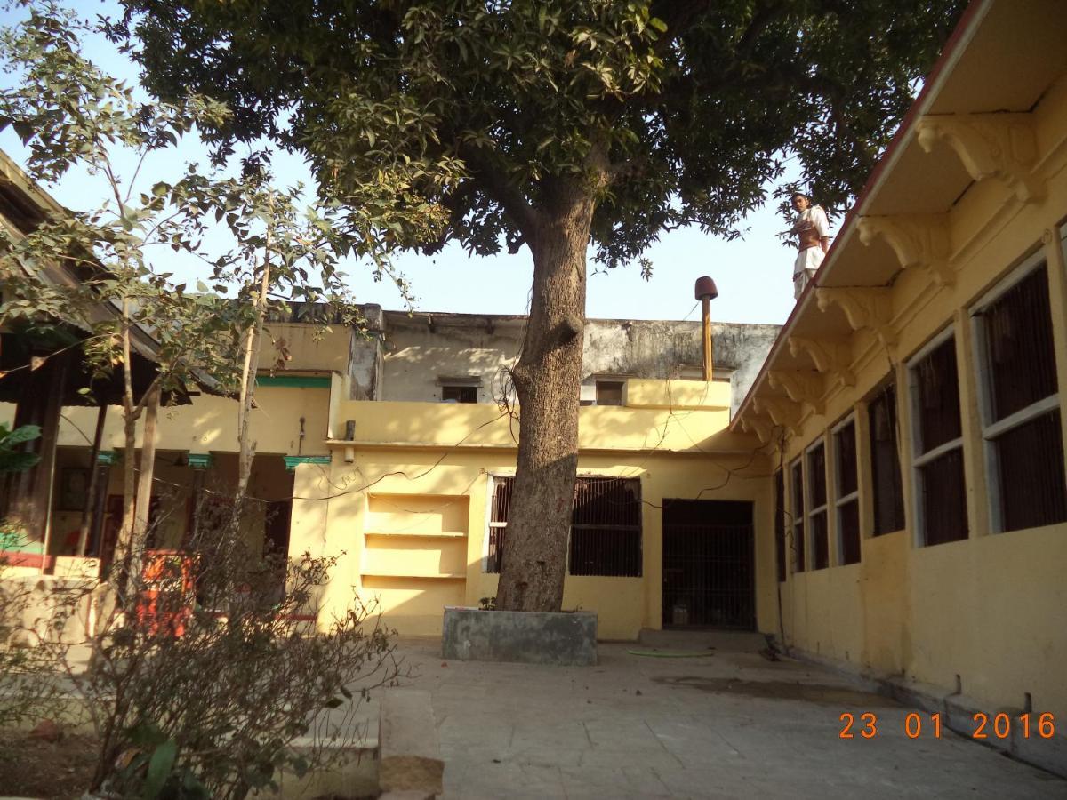 Shri Swami Sheetal Das Aashram Dharmshala Benares Buitenkant foto