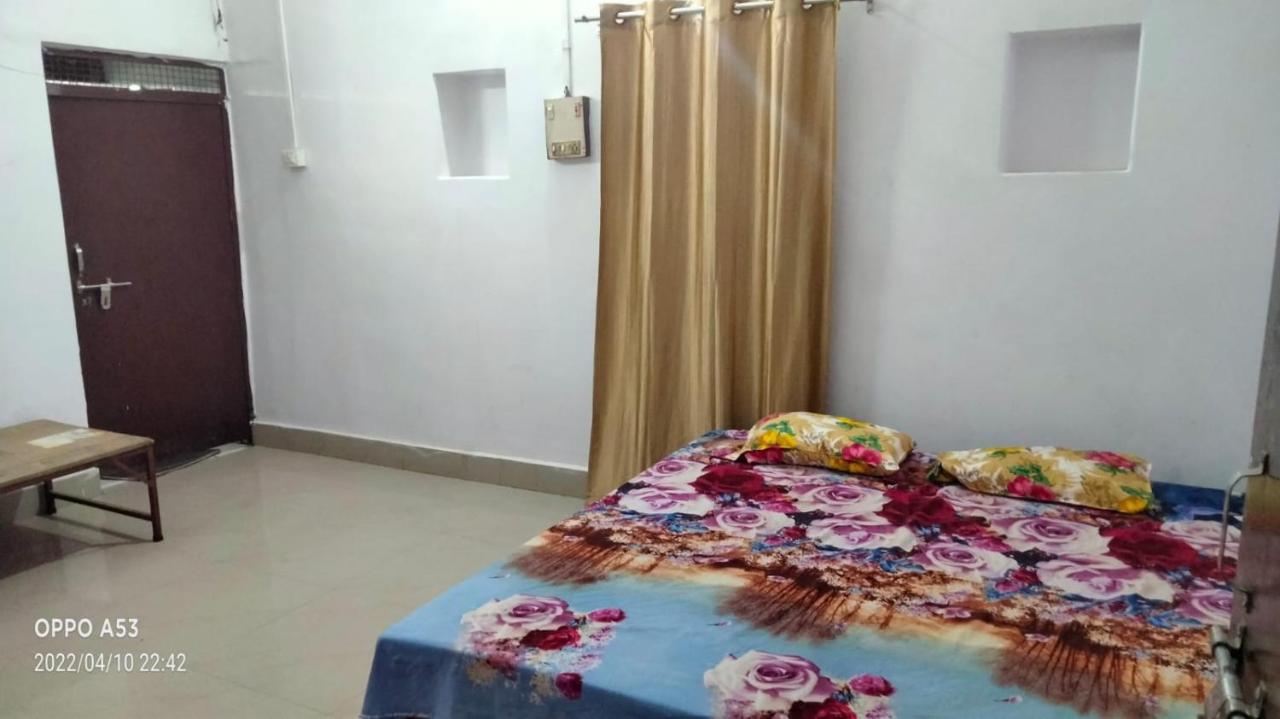 Shri Swami Sheetal Das Aashram Dharmshala Benares Buitenkant foto